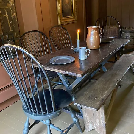 The Inn On The Olde Homestead-2
