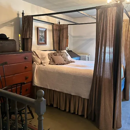 The Inn On The Olde Homestead-3